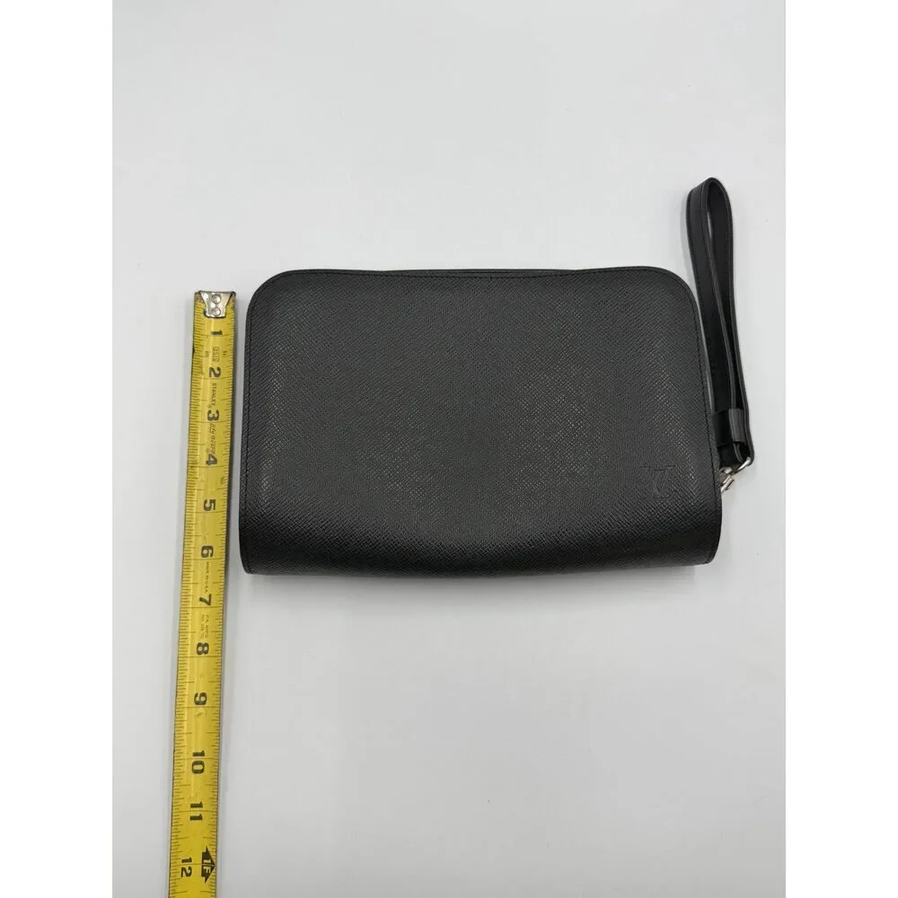 Authentic Louis Vuitton Taiga Baikal Clutch Bag Women Black Logo Genuine Leather